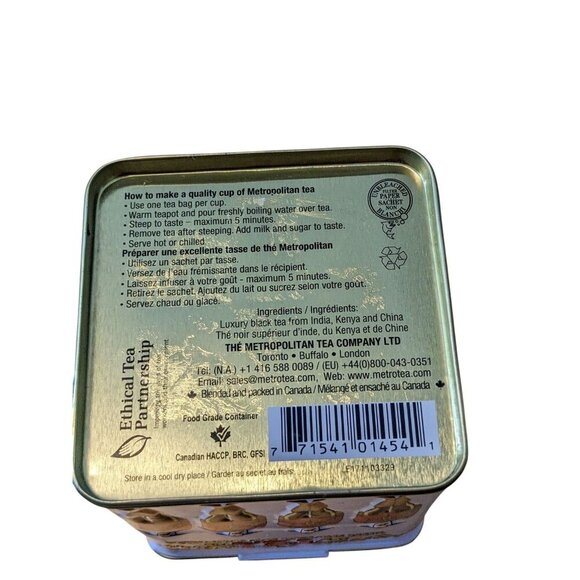 Small Royal Canadian Tea Tin EMPTY Mounties RCMP White Red Hinged Lid - Picture 6 of 6